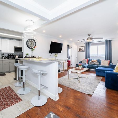 21Floor-Renovated 2Br,1Bath King And Queen Bed And Parking Atlanta Buitenkant foto
