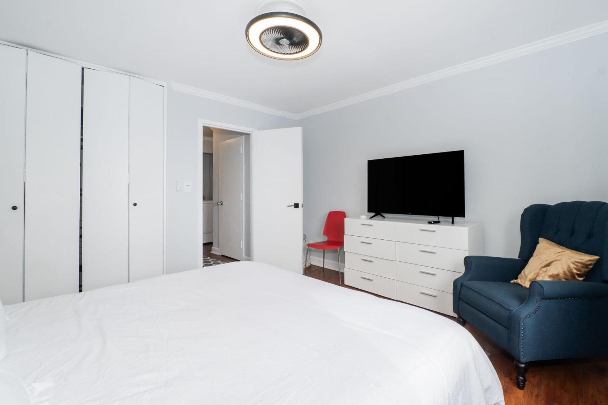 21Floor-Renovated 2Br,1Bath King And Queen Bed And Parking Atlanta Buitenkant foto