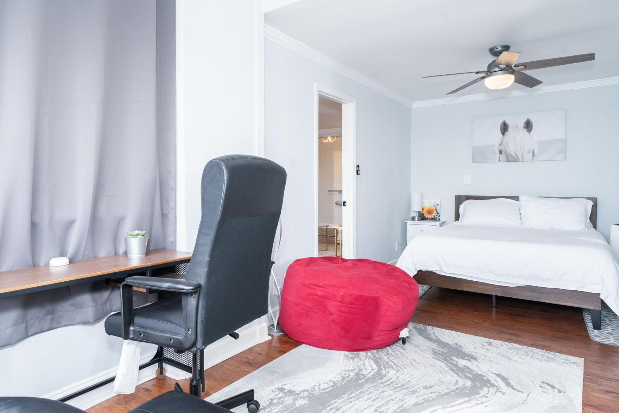 21Floor-Renovated 2Br,1Bath King And Queen Bed And Parking Atlanta Buitenkant foto