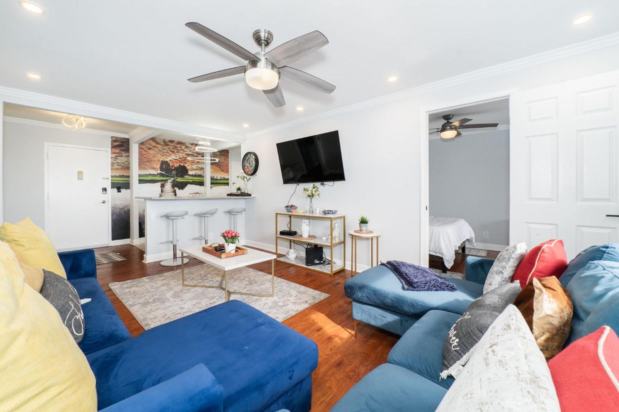 21Floor-Renovated 2Br,1Bath King And Queen Bed And Parking Atlanta Buitenkant foto