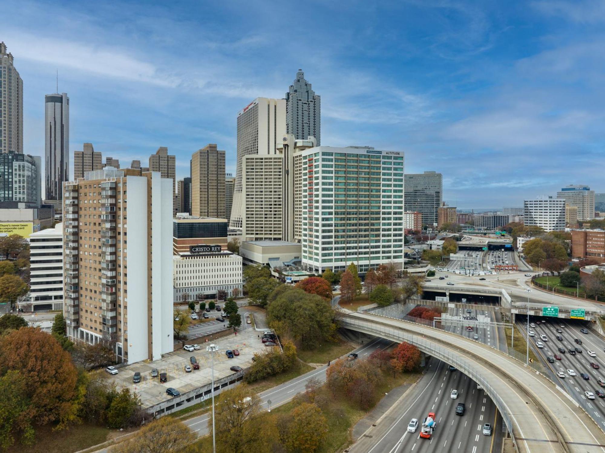 21Floor-Renovated 2Br,1Bath King And Queen Bed And Parking Atlanta Buitenkant foto
